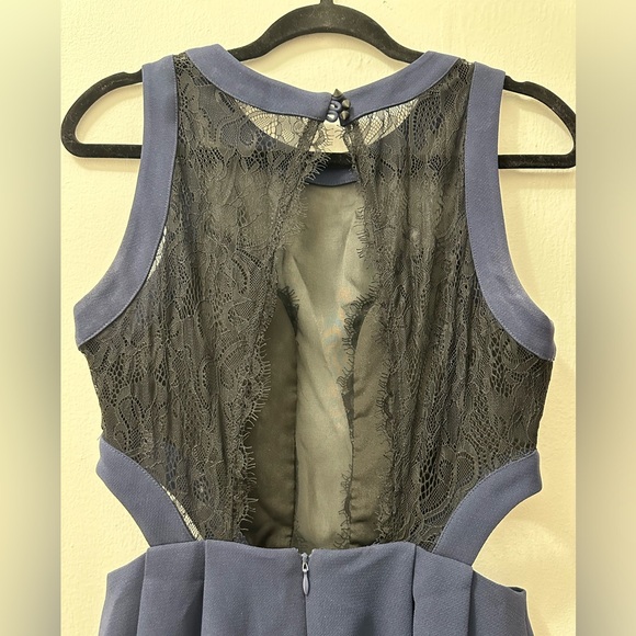 BCBGeneration size 6 NWOT - Picture 3 of 6